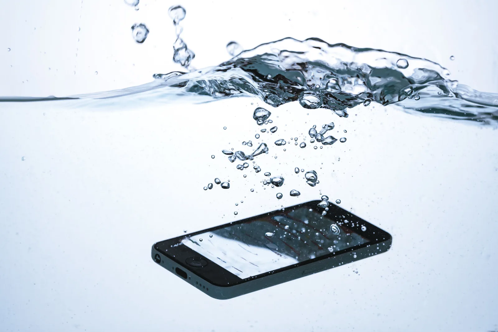 水没スマホ・タブレット データ救出
